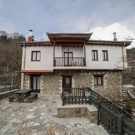 Ξενώνας Πατρικό Neraïdochóri Bagian luar foto