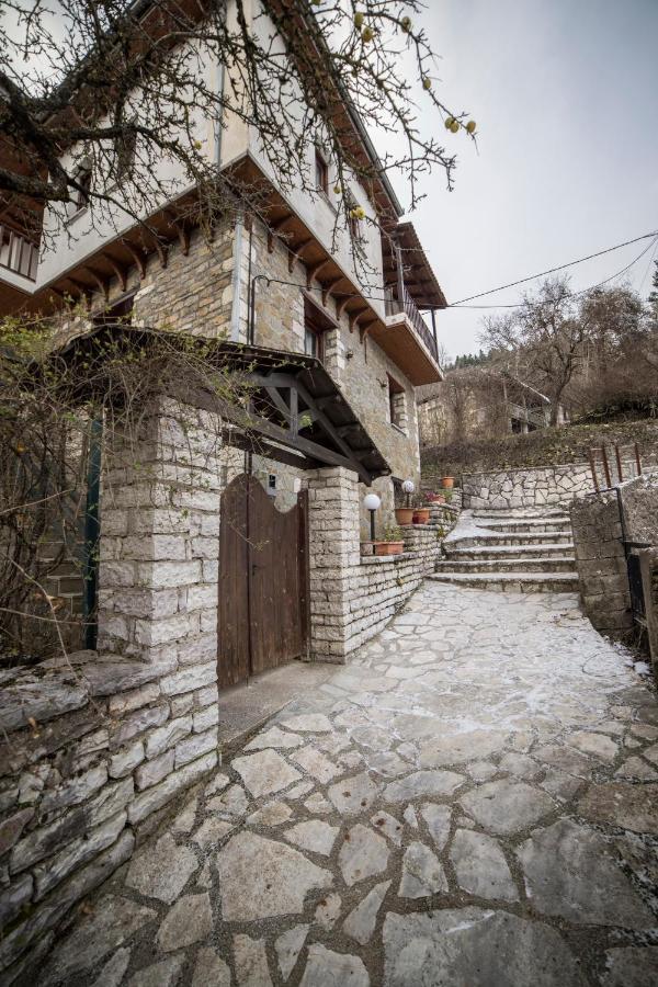 Ξενώνας Πατρικό Neraïdochóri Bagian luar foto